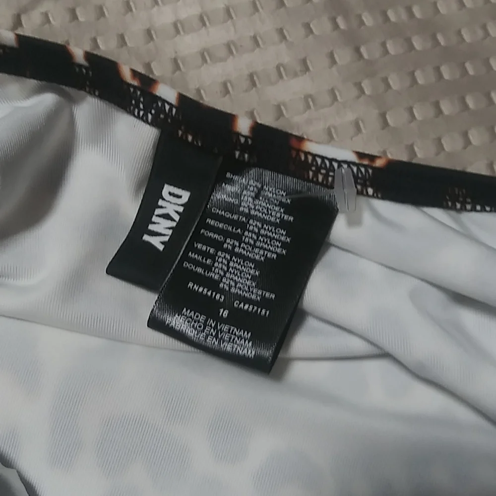 NWOT. DKNY swim bathing suit. - Picture 7 of 12